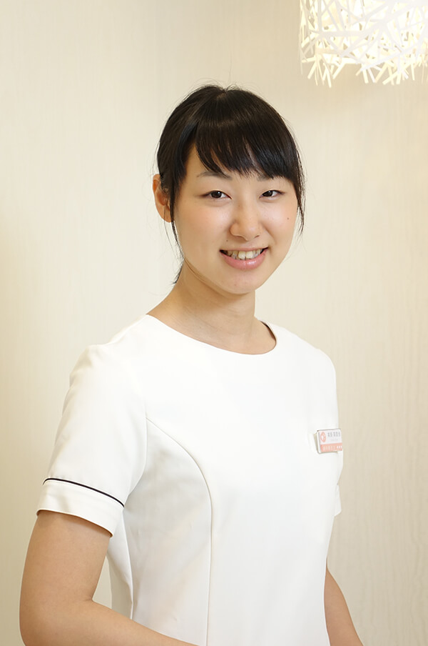 美頭 英里佳